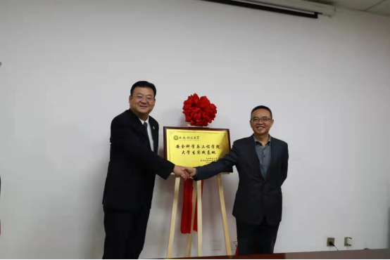 161686902535144655.png 14.png